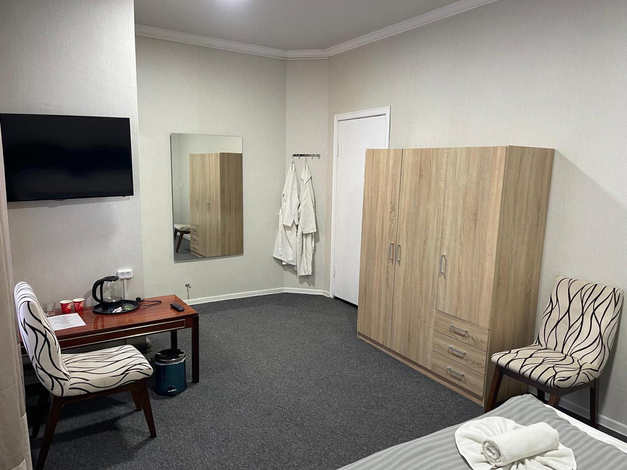 Medelean Hotel Comrat 외부 사진