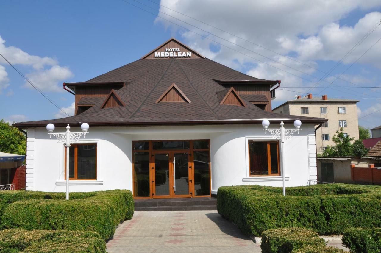 Medelean Hotel Comrat 외부 사진