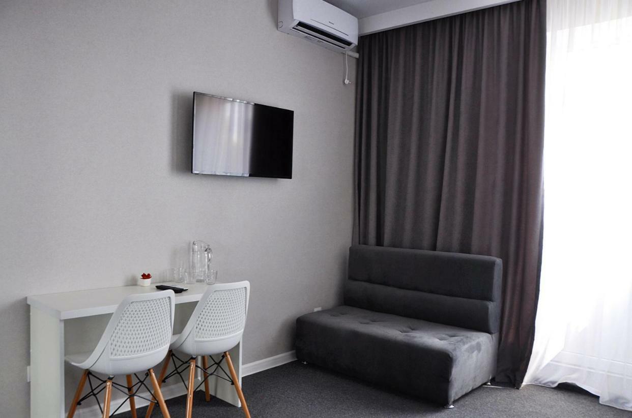 Medelean Hotel Comrat 외부 사진